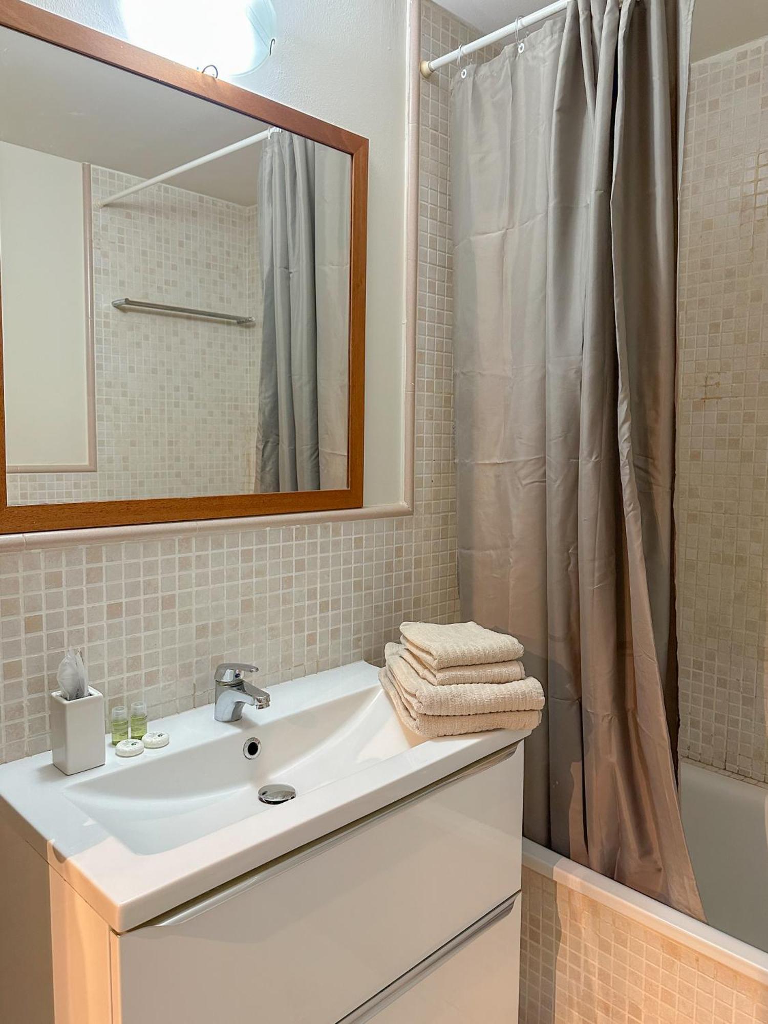 Clauhomes Reus Centro Εξωτερικό φωτογραφία